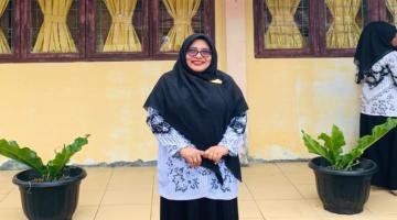 Dr. Nurmaida, S.Pd., M.Pd. Resmi Dilantik dan  Pimpin SMA Negeri 1 Kuta Makmur